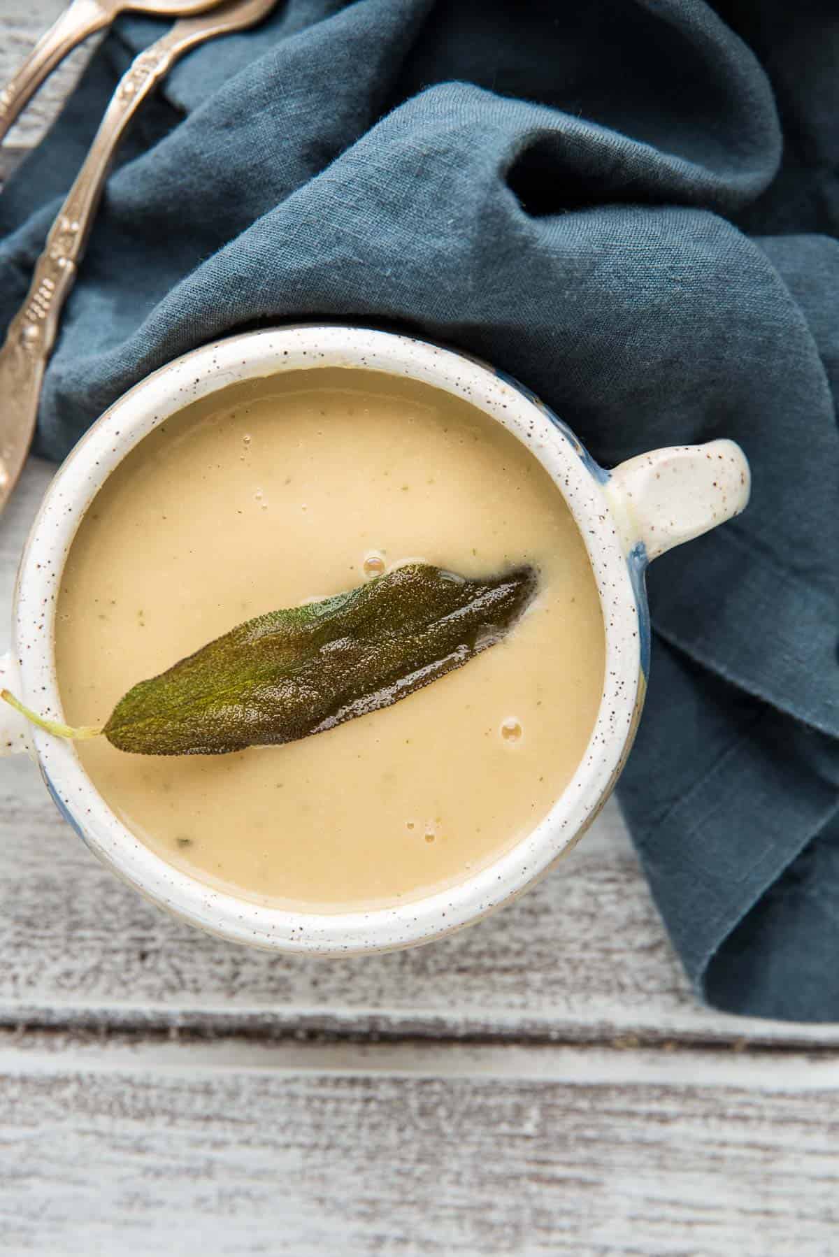 WHITE BEAN AND PARSNIP SOUP