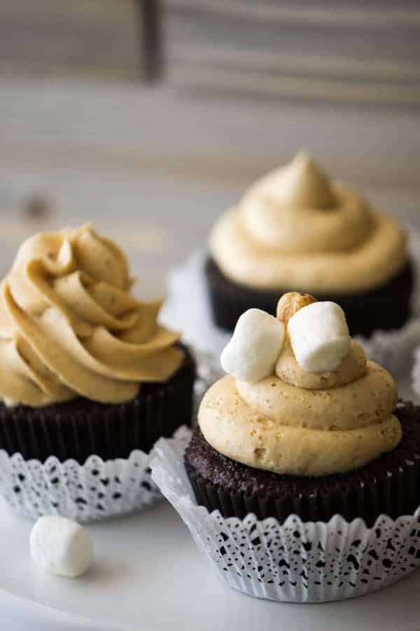 Fluffernutter Cupcakes