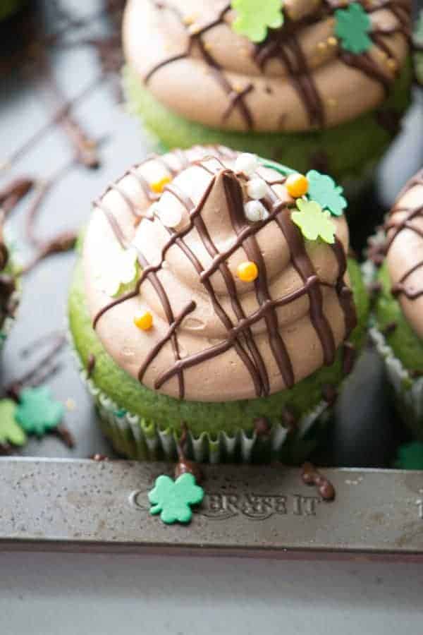 Green Tea Cupcakes with Chocolate Buttercream