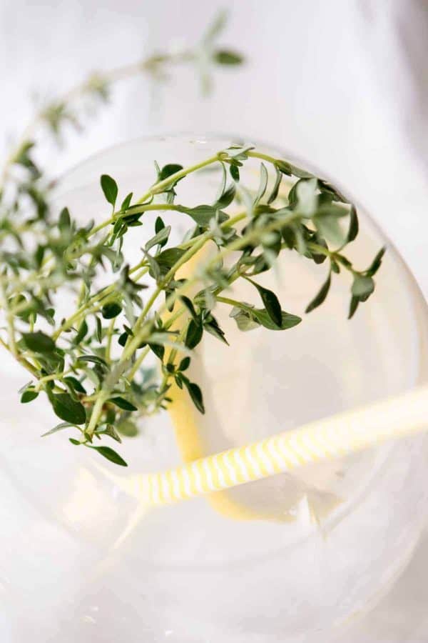 Lemon Thyme Gin Spritz