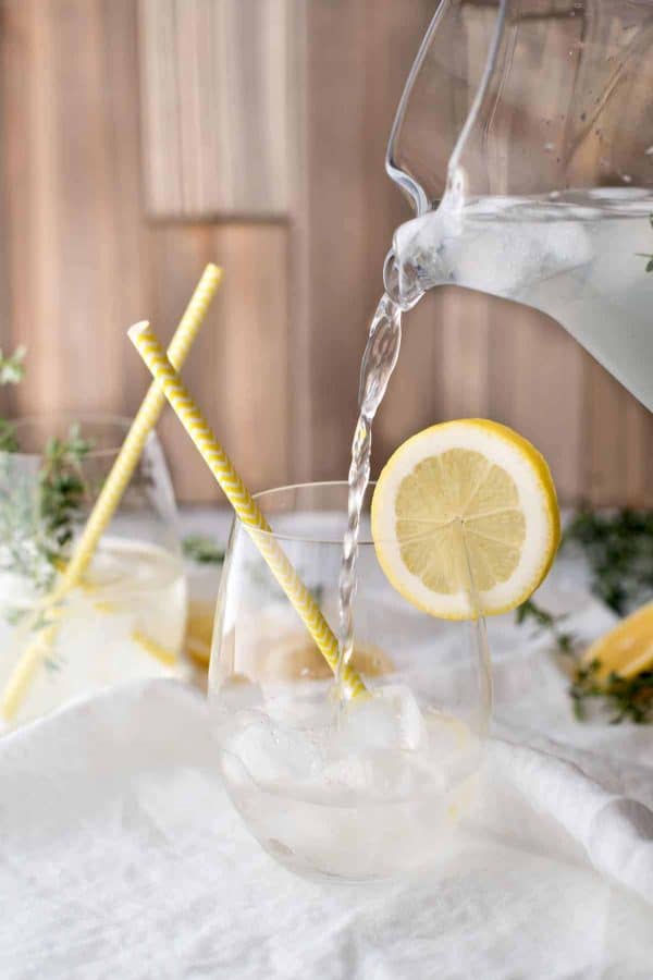 Lemon Thyme Gin Spritz