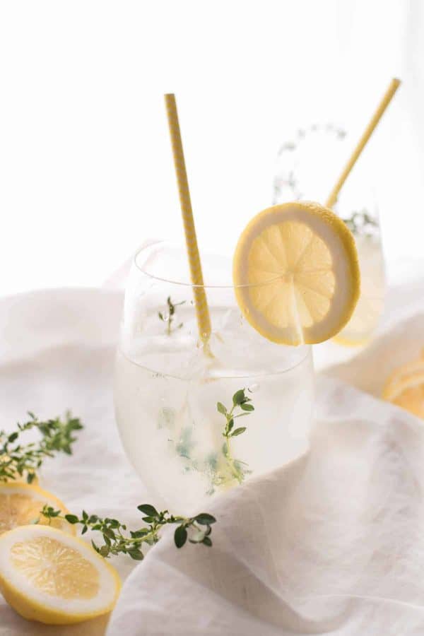 Lemon Thyme Gin Spritz in a glass