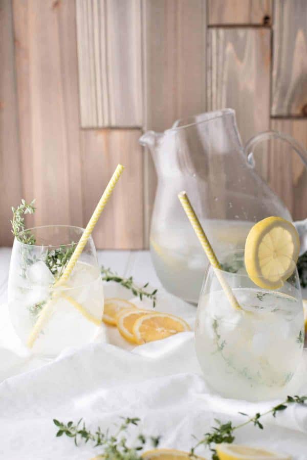 Lemon Thyme Gin Spritz