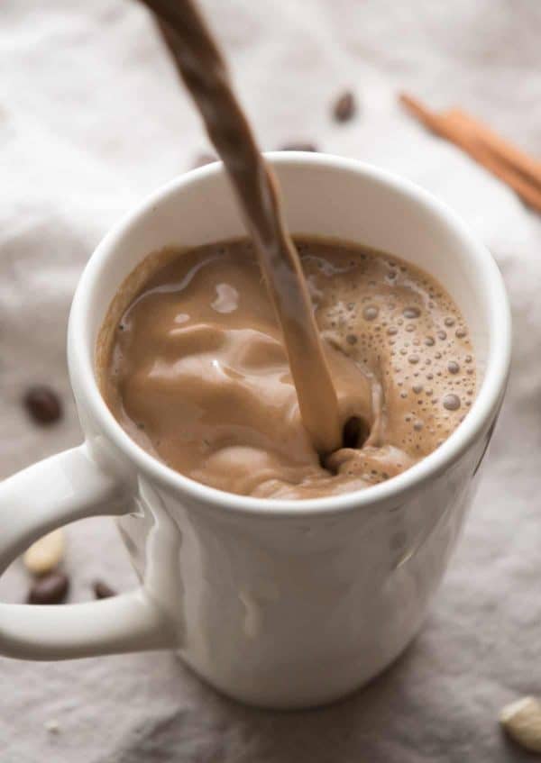 Creamy Gingerbread Cashew Coffee