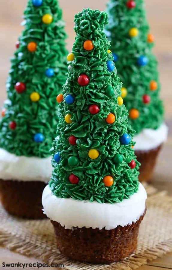 Gingerbread Christmas Tree Cupcakes