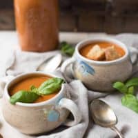 Instant Pot Vegan Creamy Tomato Soup