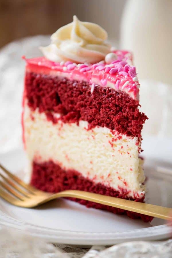 Red Velvet Cheesecake