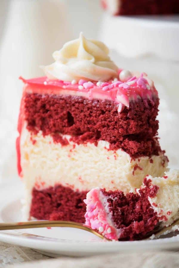 Red Velvet Cheesecake