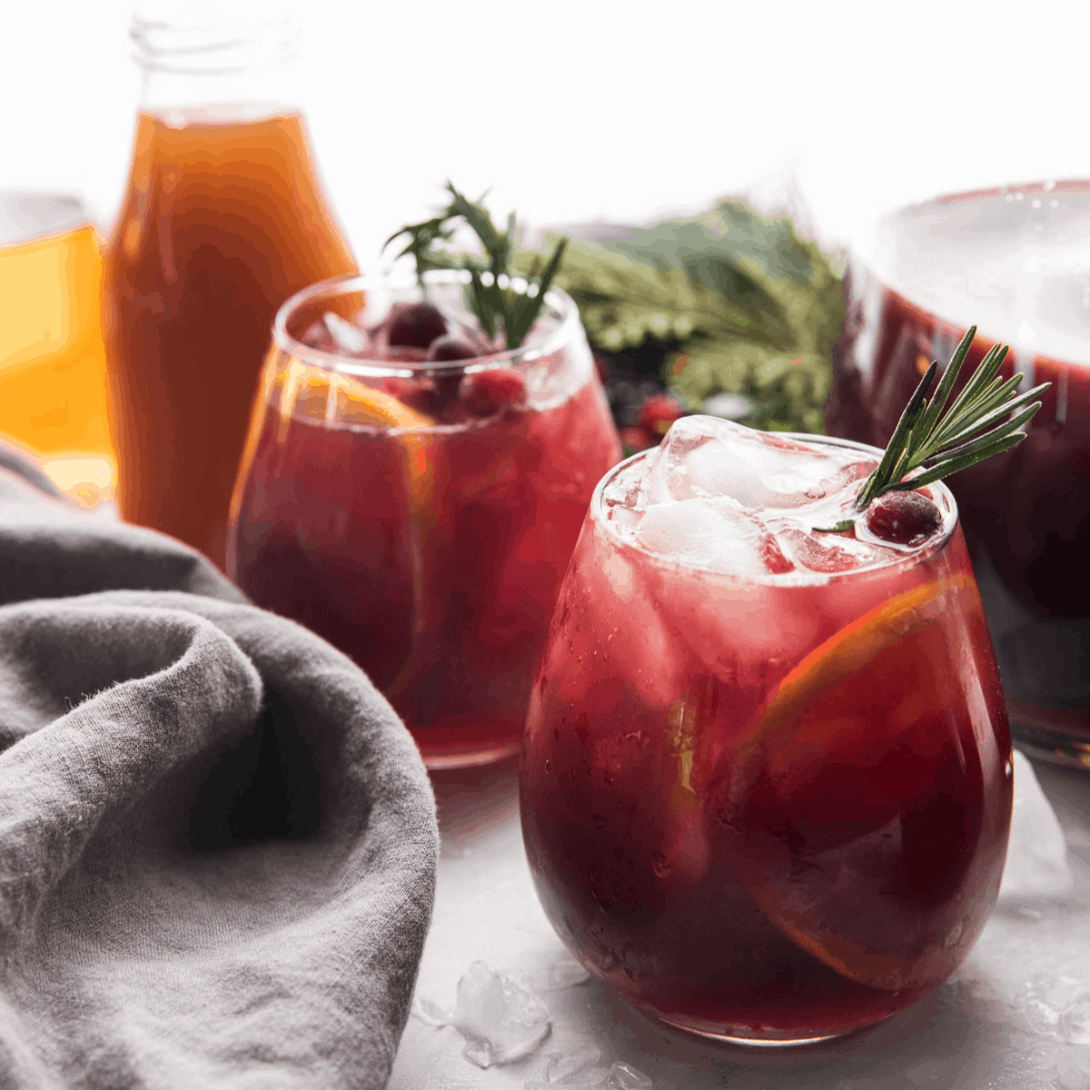 Spiced Christmas Sangria - Hunger Thirst Play Spiced Christmas Sangria - Hunger Thirst Play