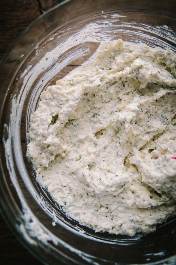 ricotta mixed to be put in shell pasta