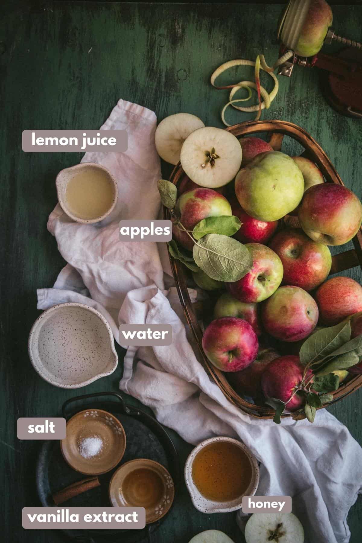 labeled ingredients for applesauce